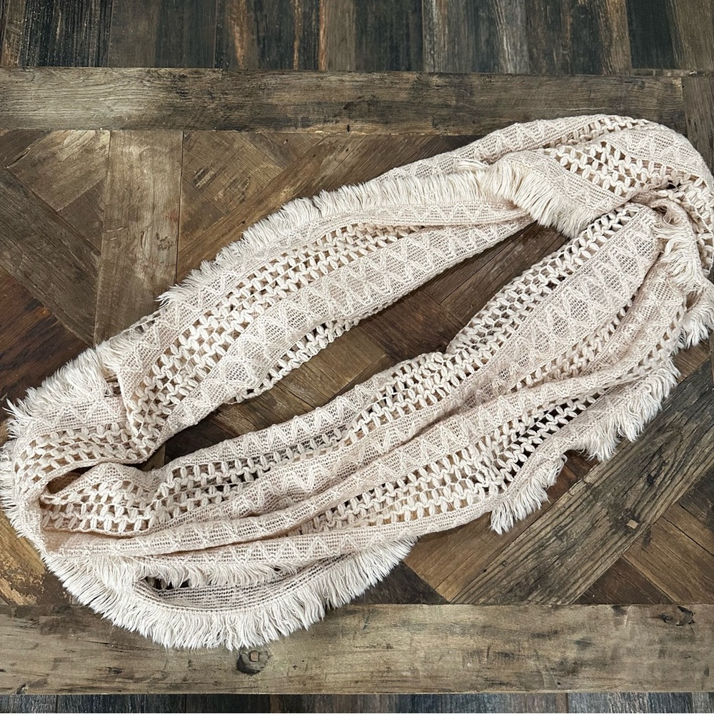 Elegant Blush Pink Fringed Scarf